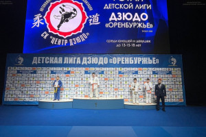 Насыров Исмаил одержал победу в 6 схватках и занял 1 место, Вагапов Данияр одержал победу в 3 схватках и занял 3 место на Межрегиональных соревнованиях по дзюдо в Оренбурге