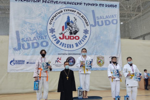 Шестакова Яна и Булаева Варвара стали призерами турнира по дзюдо "Крещенские морозы"