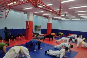 Набор детей и подростков в спортивные секции в Демском районе